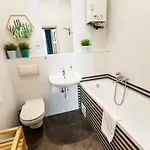 Vintage Szpitalna Apartment